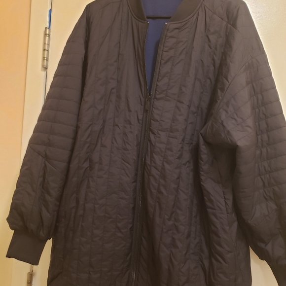 Lululemon long bomber jacket - Picture 2 of 3